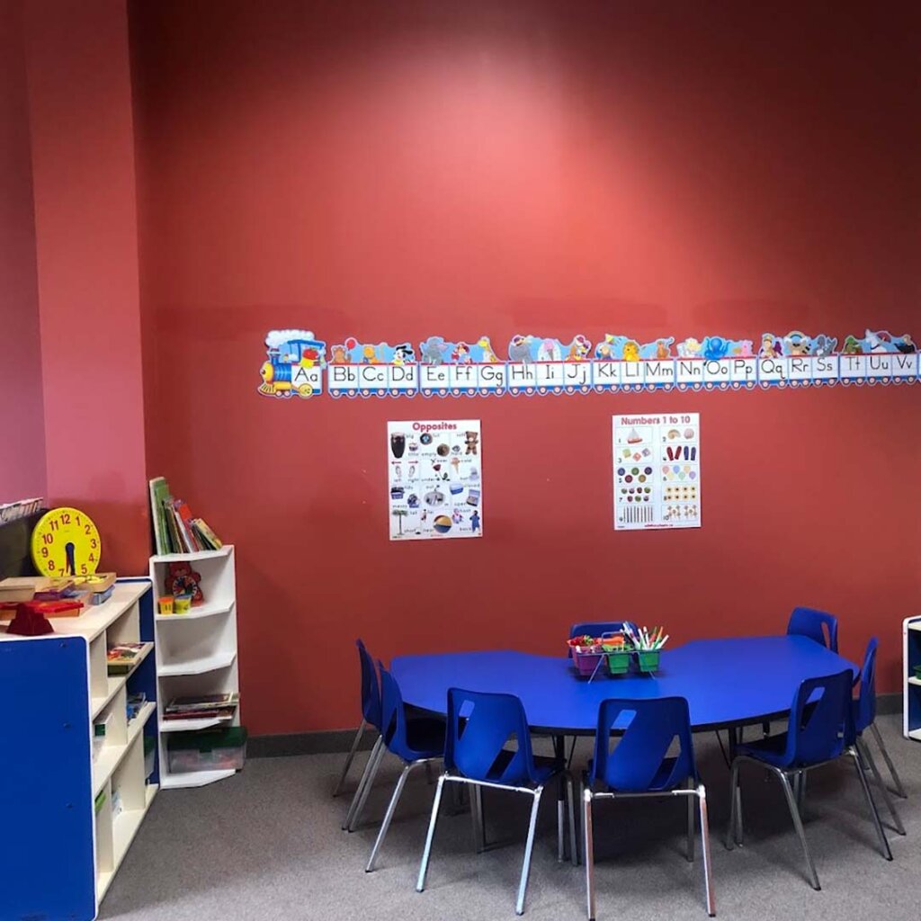 Oxford Learning Ancaster Little Readers Area