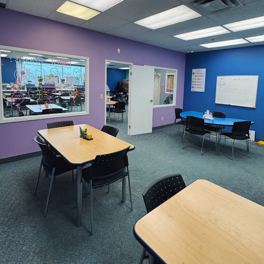 Oxford Learning Mississauga  Central Teaching Area One