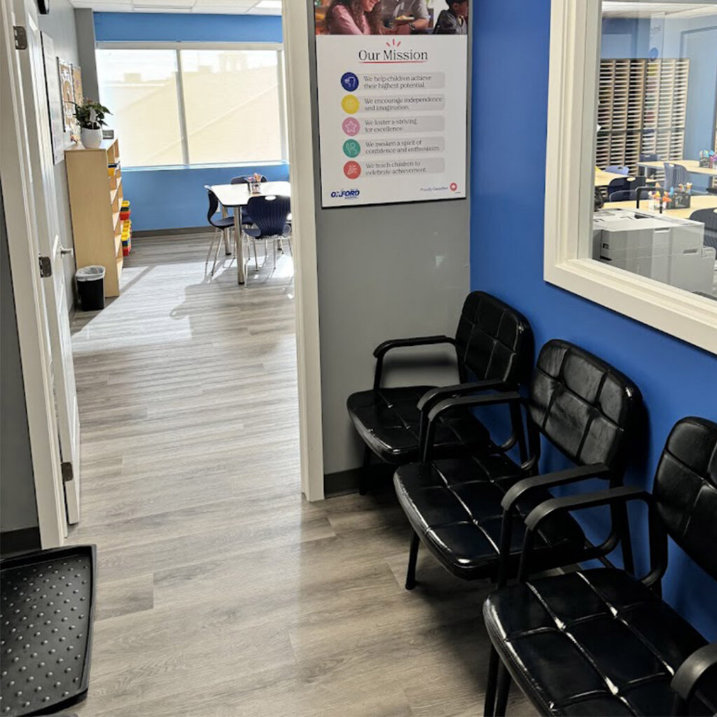 Oxford Learning Brantford North Waiting Area